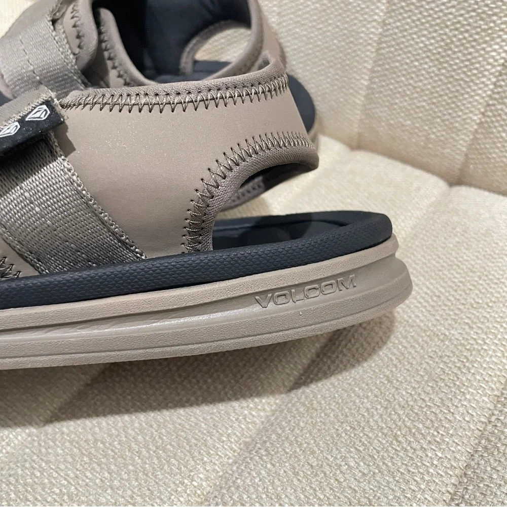 NEW Volcom V.CO Draft Sport Sandals Mens‎ 11 Khaki Black V0812300 Comfort Foam